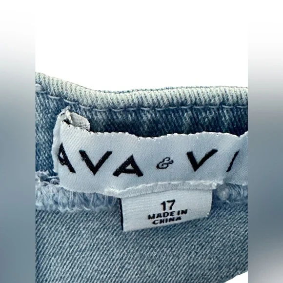 Ava & Viv Women's Denim Flare Jumpsuits Sleeveless Overalls Size 17 light No tag - Picture 9 of 15